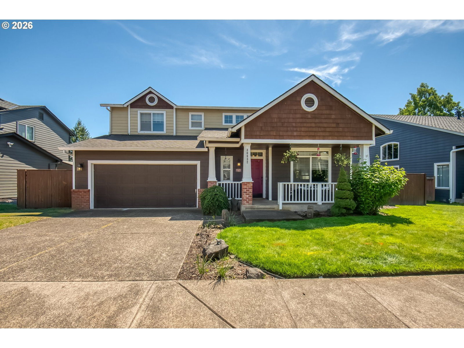 Listing photo 1 of 6