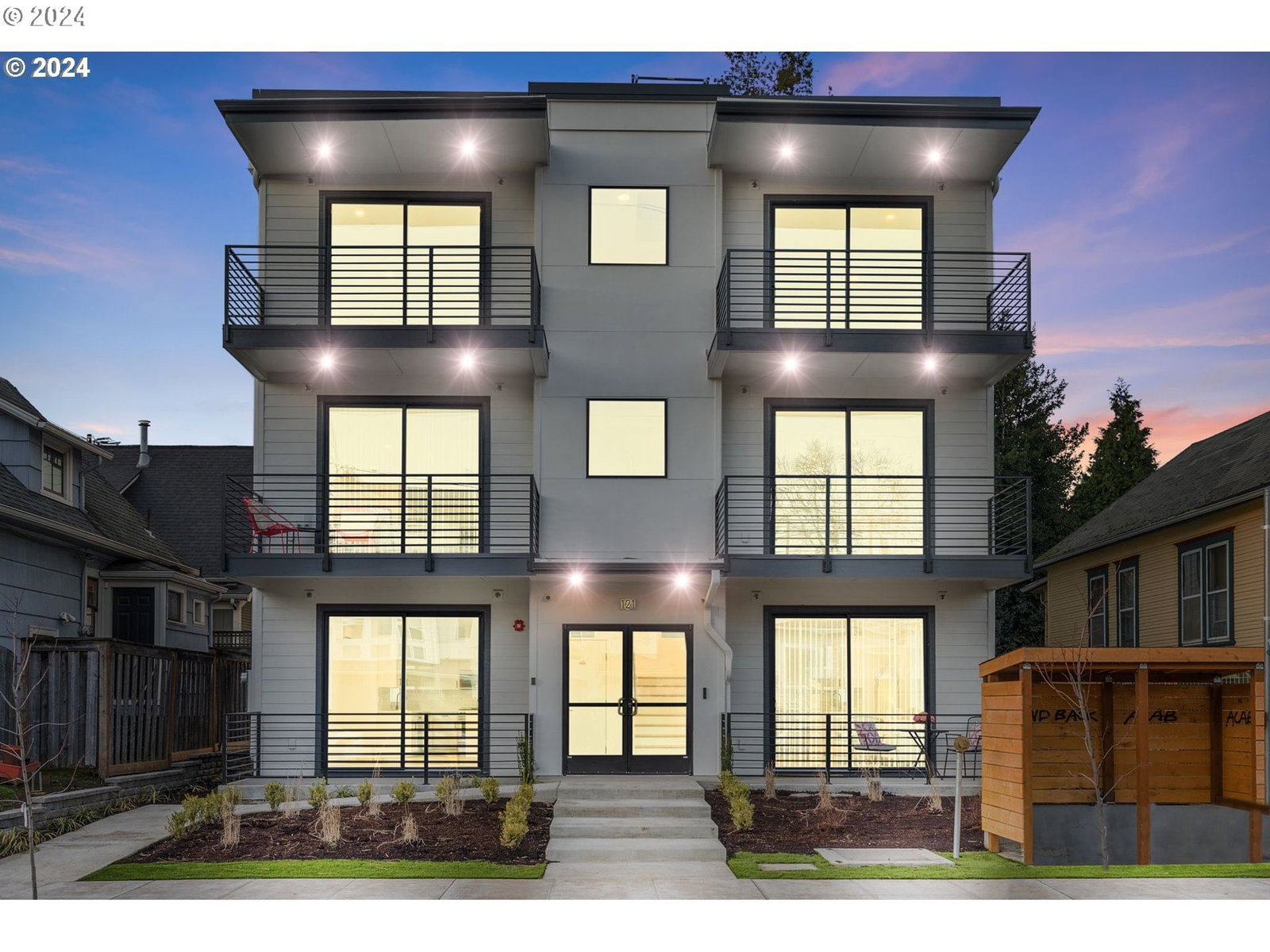 Primary listing photo, 121 N Going ST #202, Portland, OR, 97217