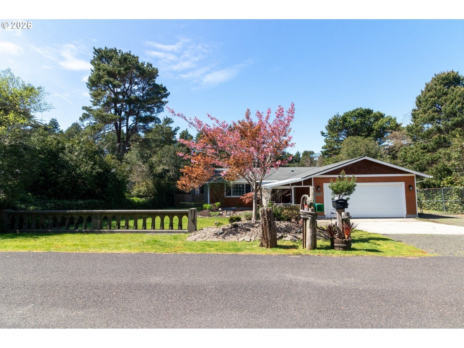 Primary listing photo, 4726 SEA BREEZE LN, Florence, OR, 97439