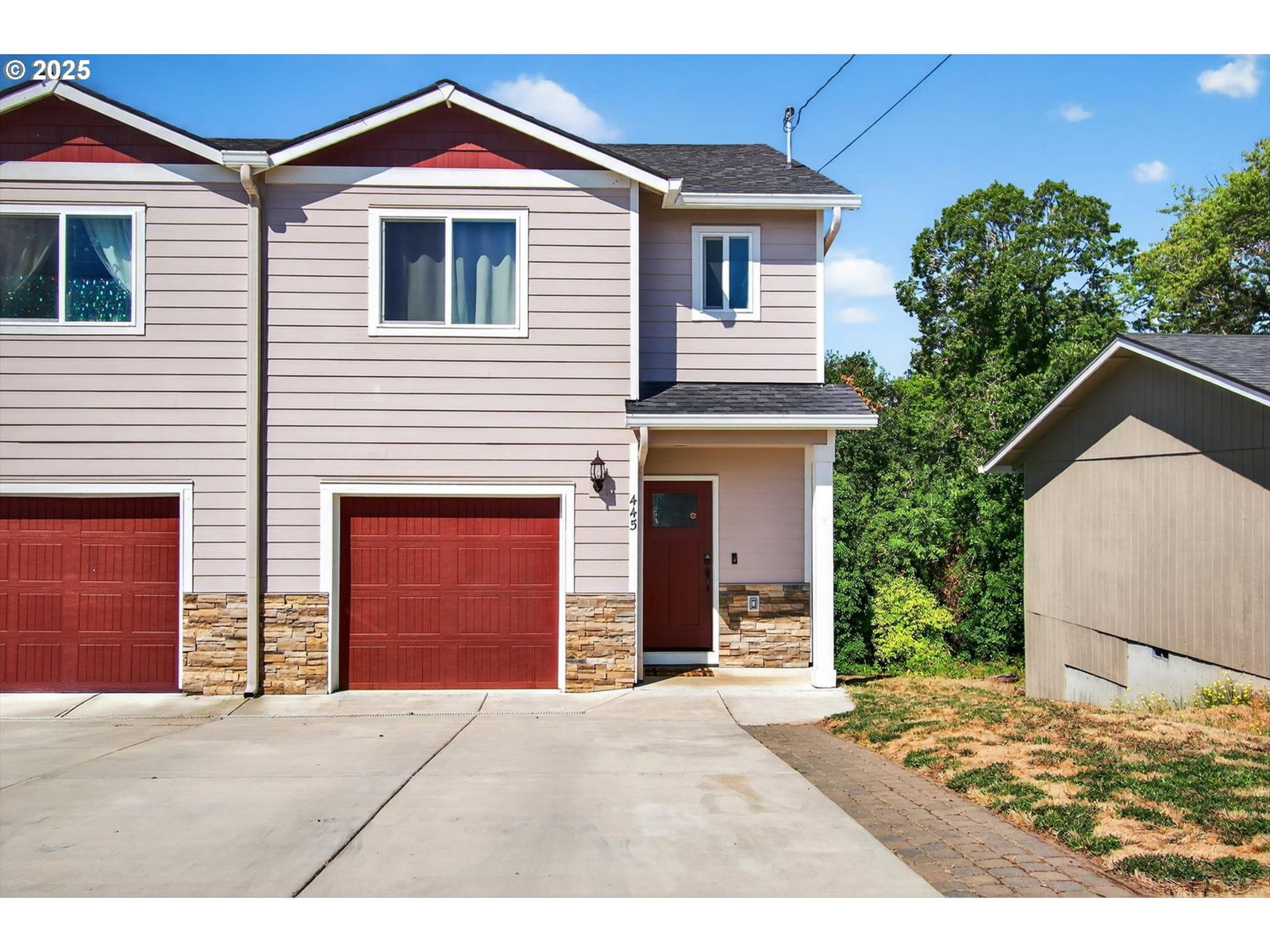 Primary listing photo, 445 S 4TH ST, St Helens, OR, 97051
