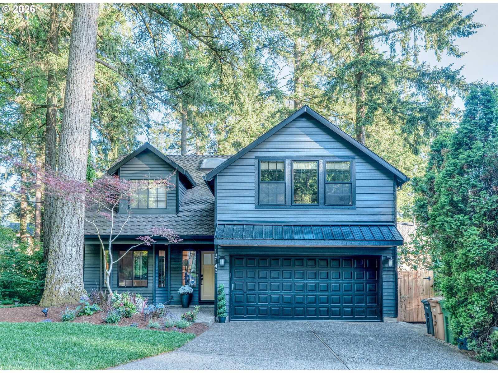 Listing photo 1 of 6