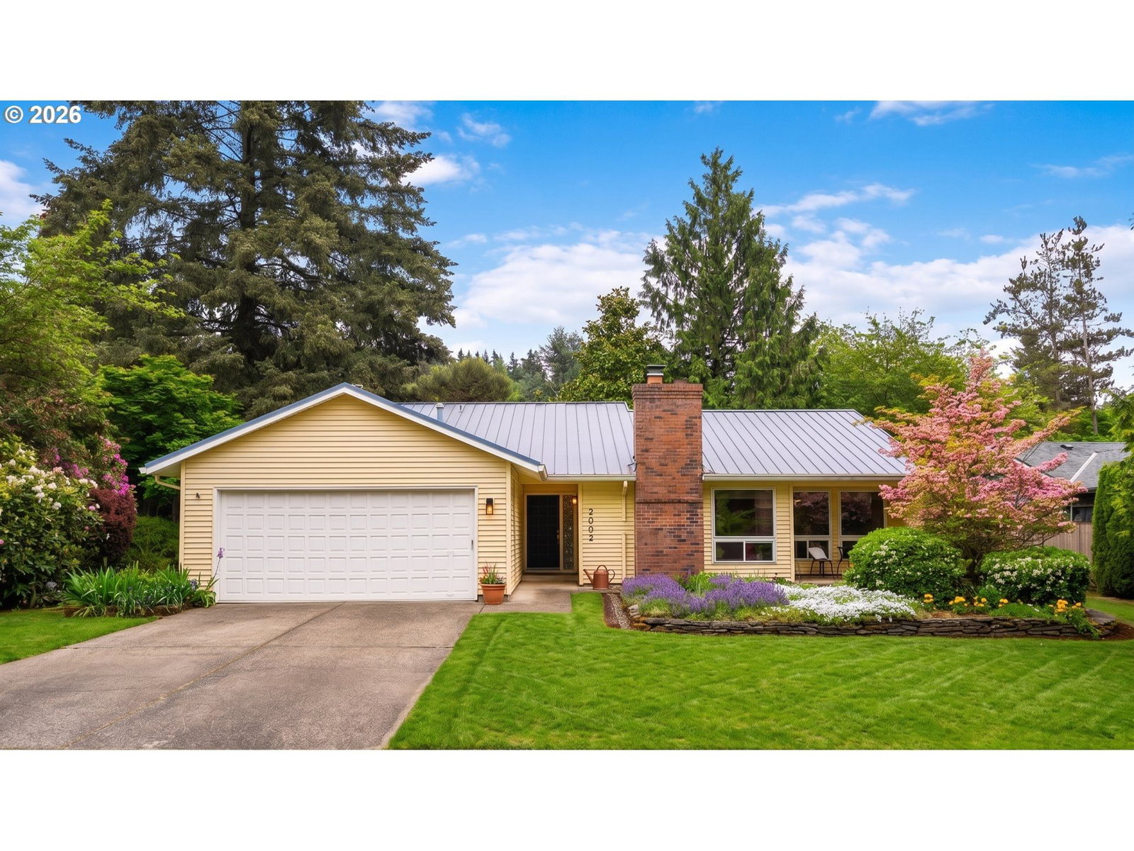 2559 TROY CT