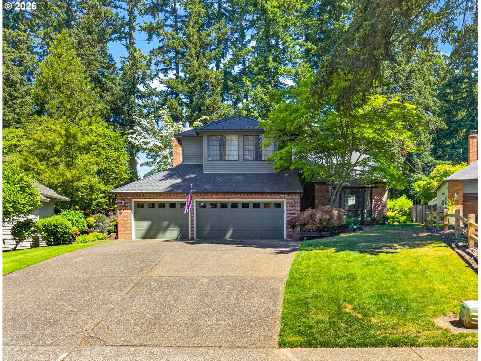 Listing photo 1 of 6