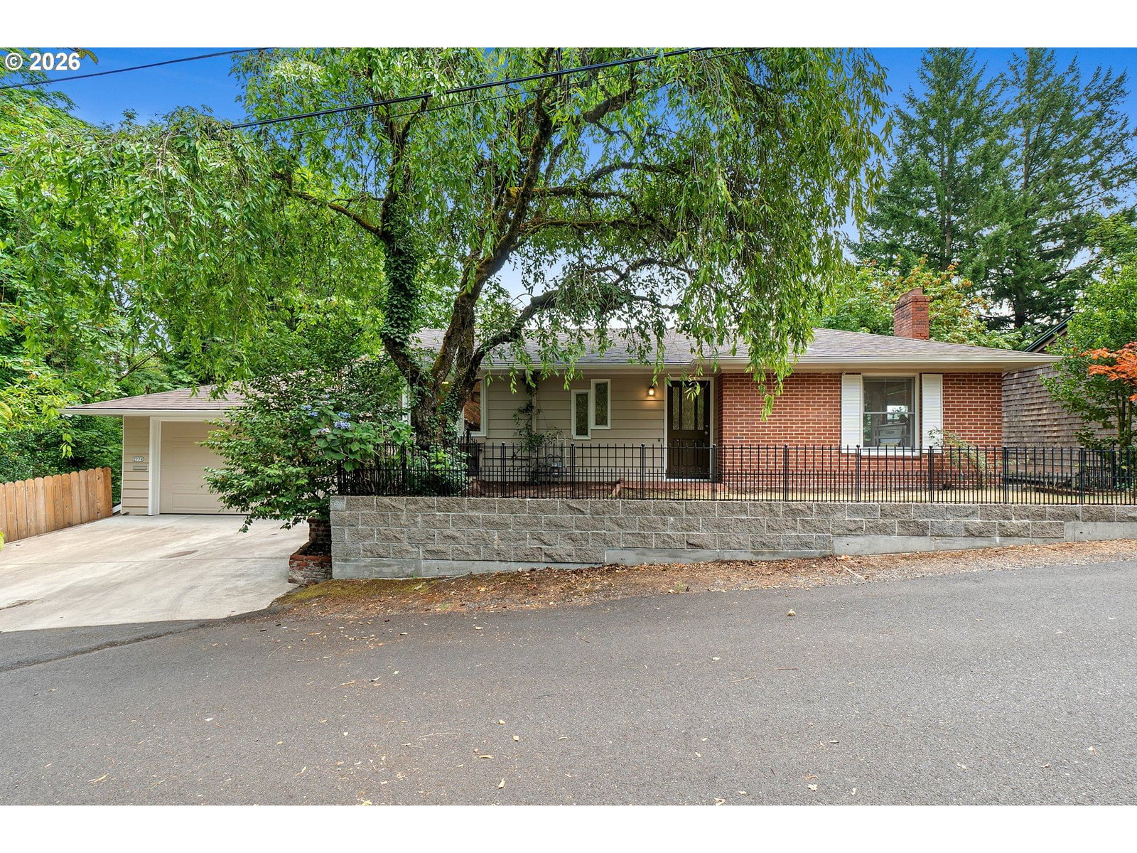 2779 SW SHERWOOD DR