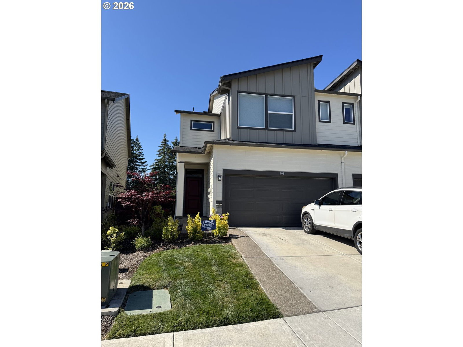 908 ROSEBUD CT