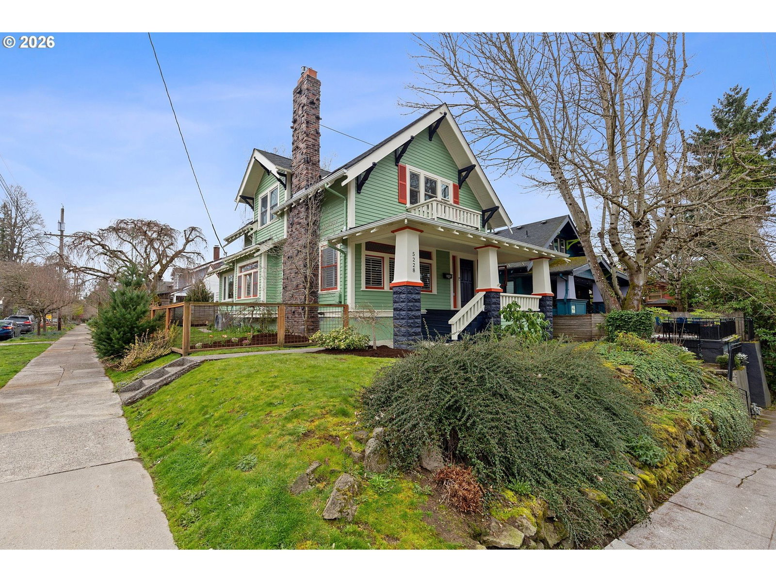 Primary listing photo, 5228 SE LINCOLN ST, Portland, OR, 97215