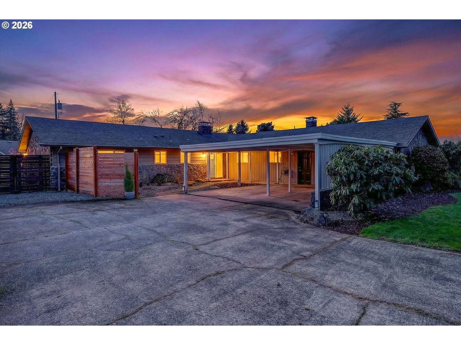 Primary listing photo, 4601 WILLAMETTE DR, Vancouver, WA, 98661