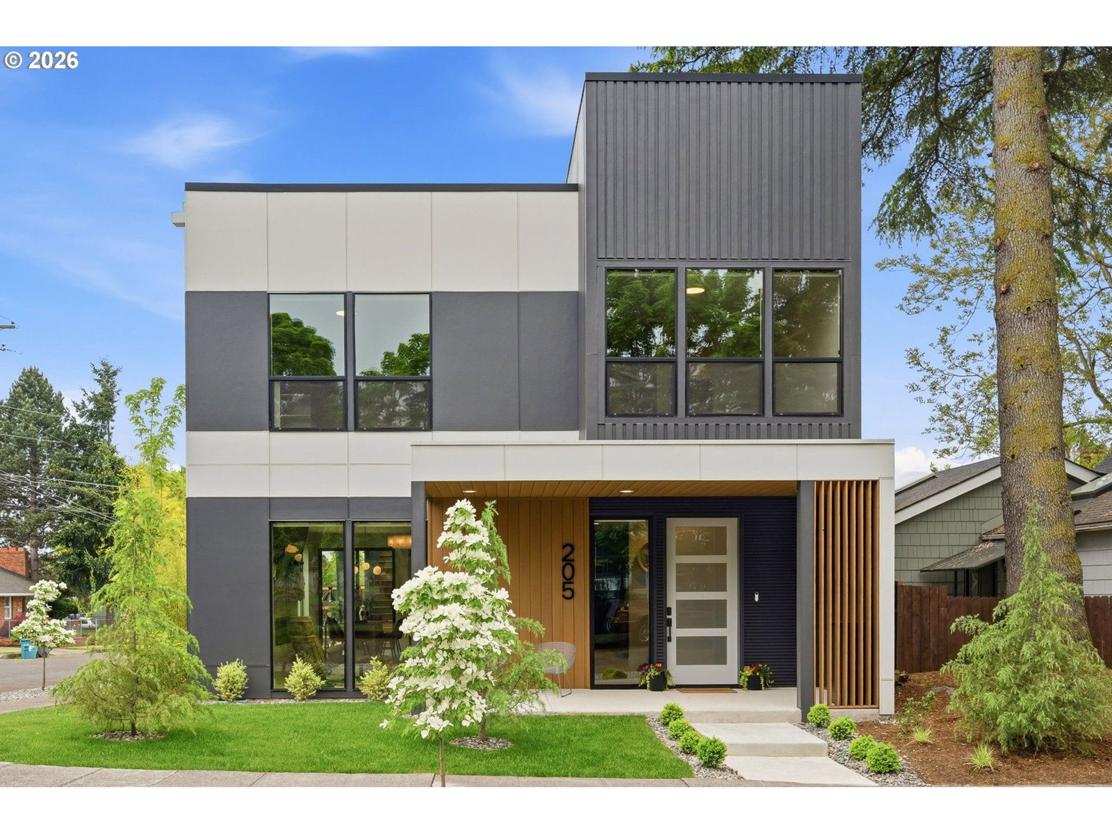 Primary listing photo, 205 28TH ST, Vancouver, WA, 98660