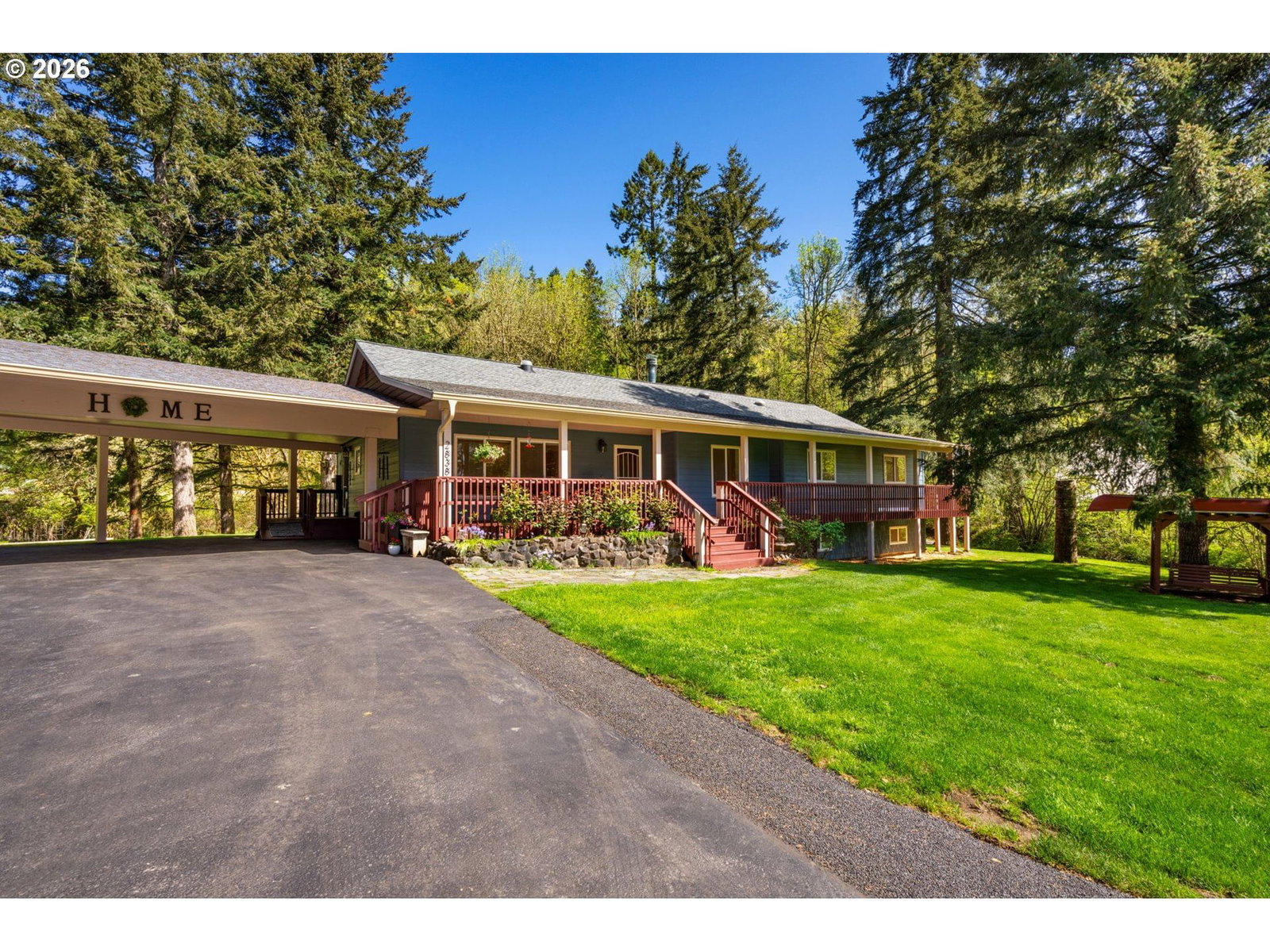 Listing photo 1 of 6