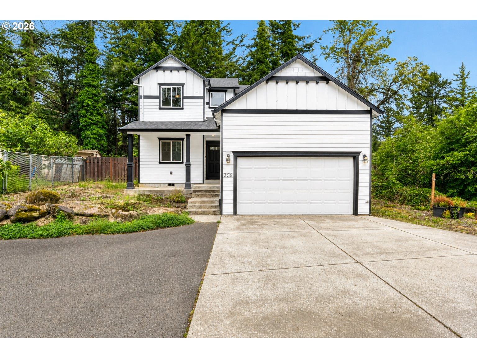 Listing photo 1 of 6