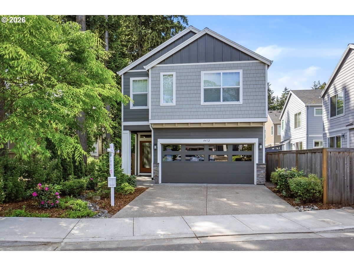 4412 SE HARDWOOD LN
