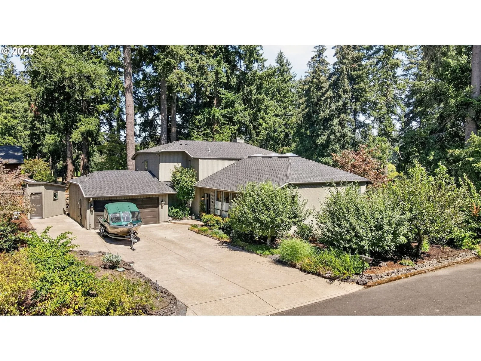 770 NE 31ST PL