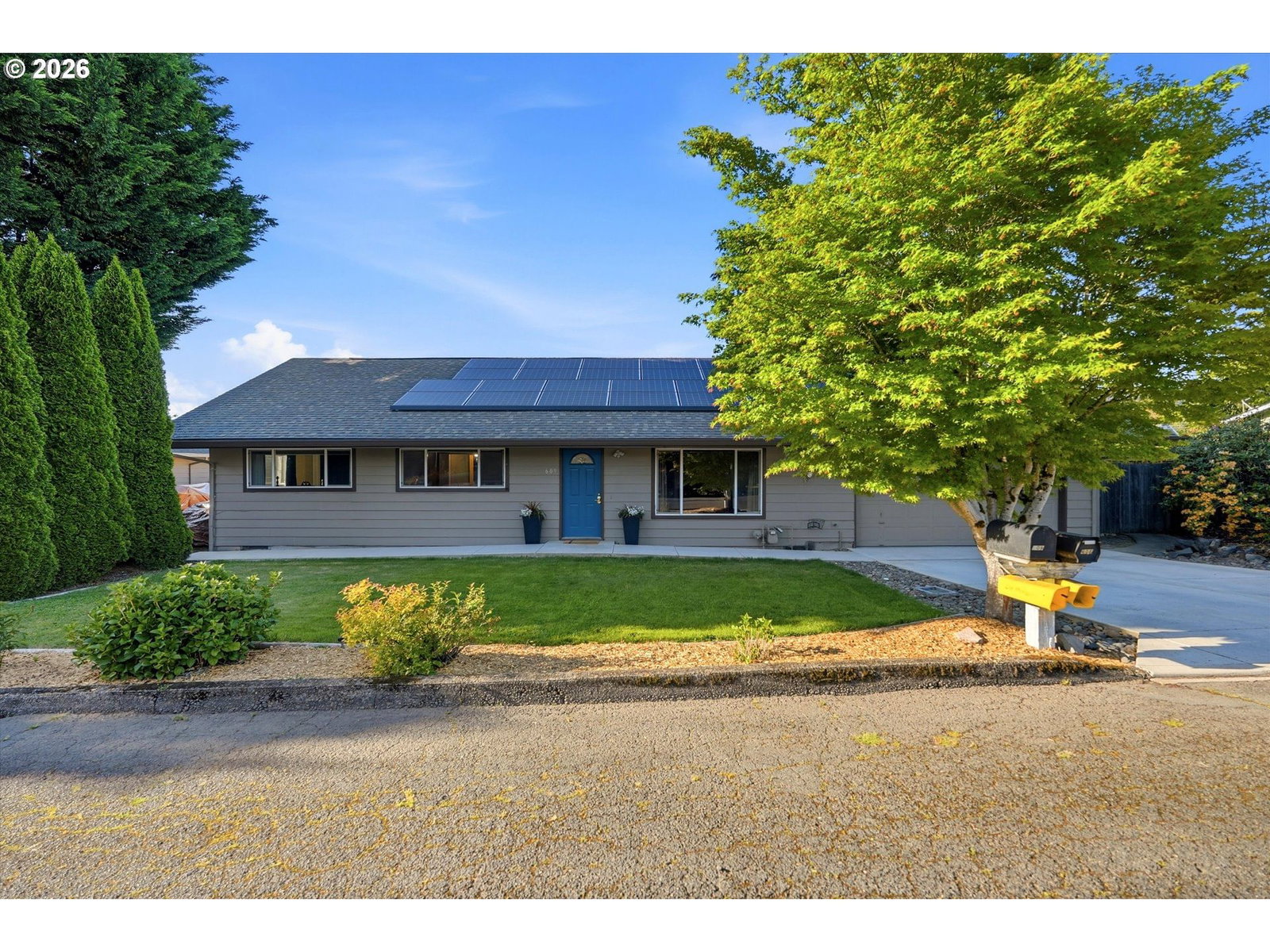 Primary listing photo, 609 E SUNSET CT, Newberg, OR, 97132