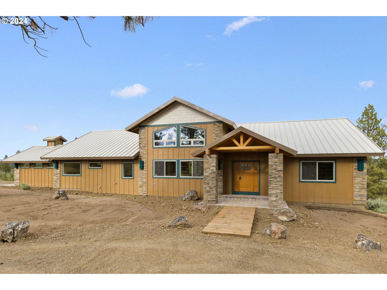 Listing photo 1 of 1