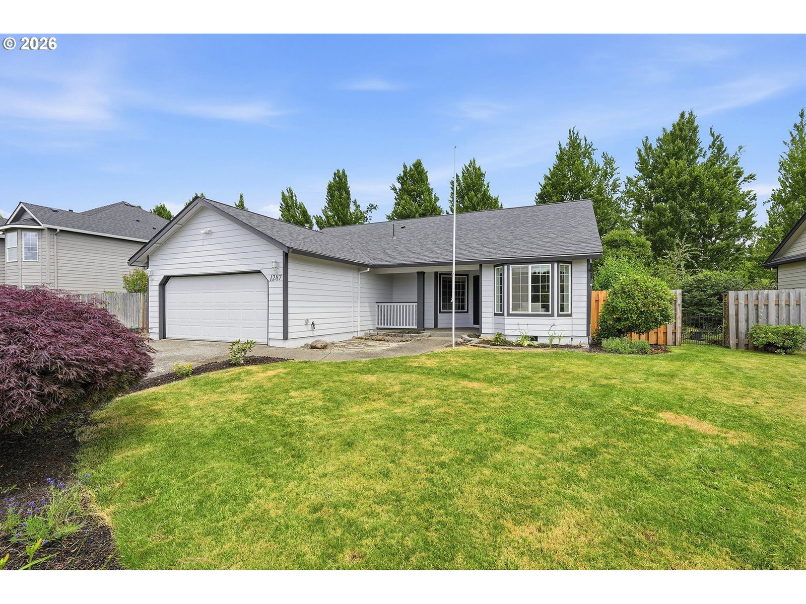 Listing photo 1 of 6