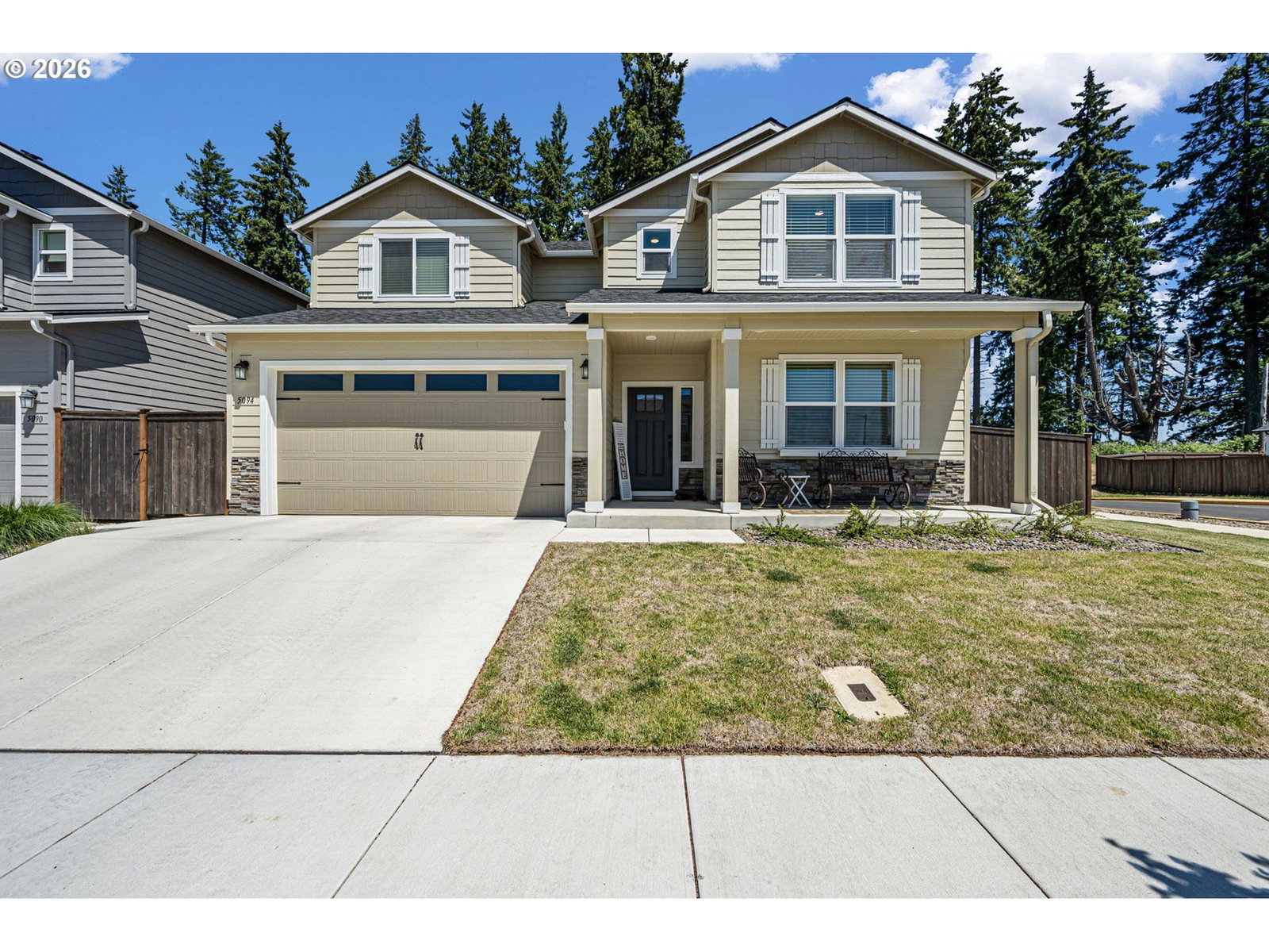 Listing photo 1 of 6