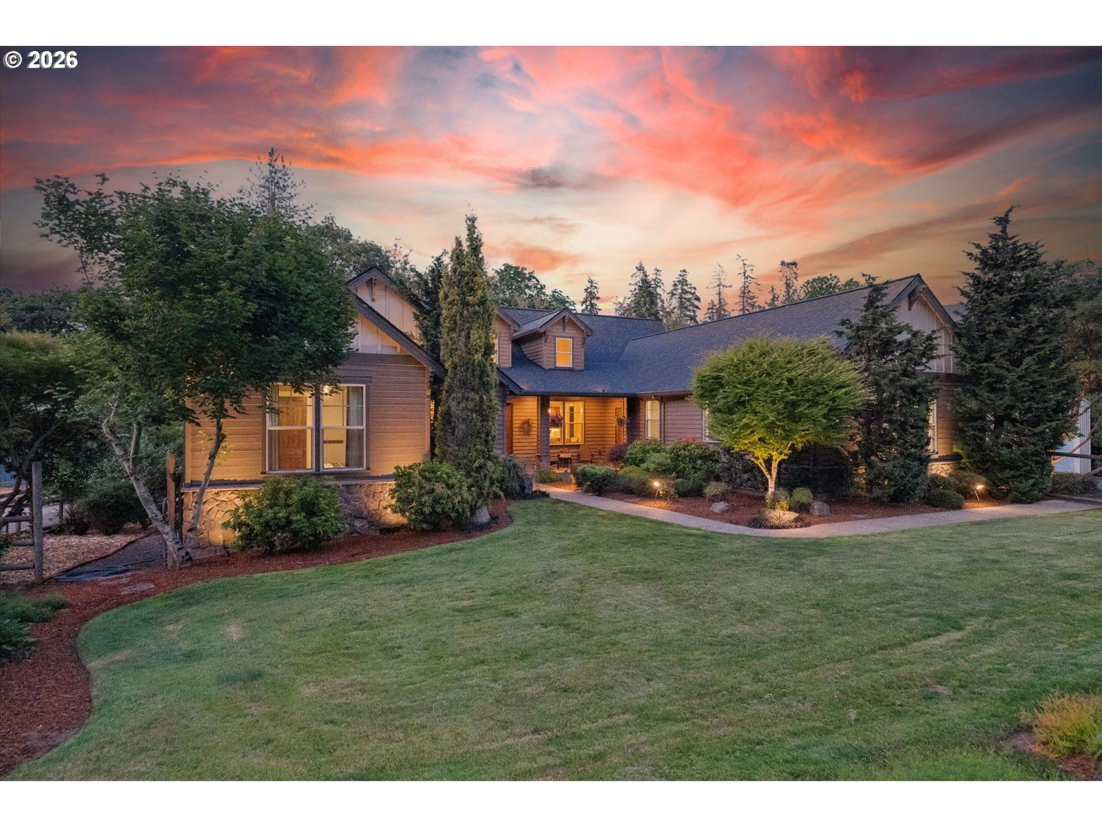 Listing photo 1 of 6