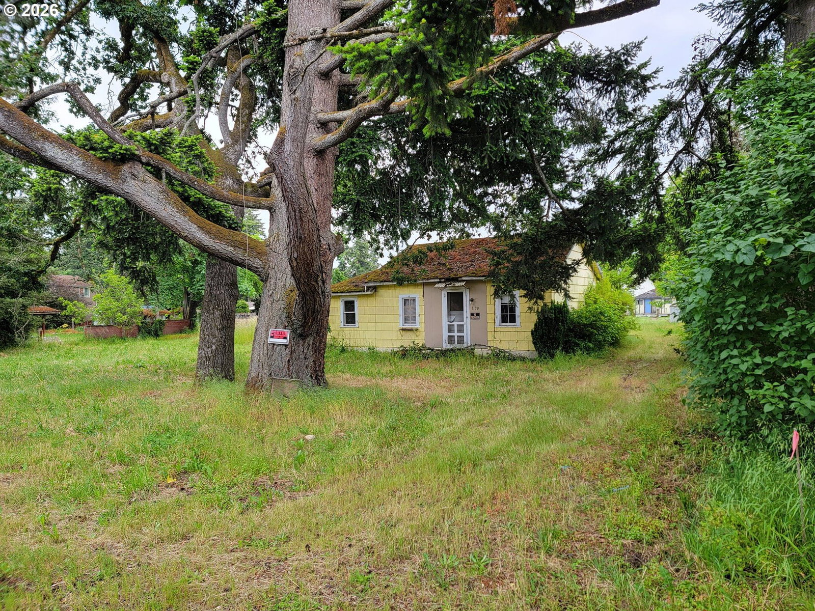 Listing photo 1 of 6
