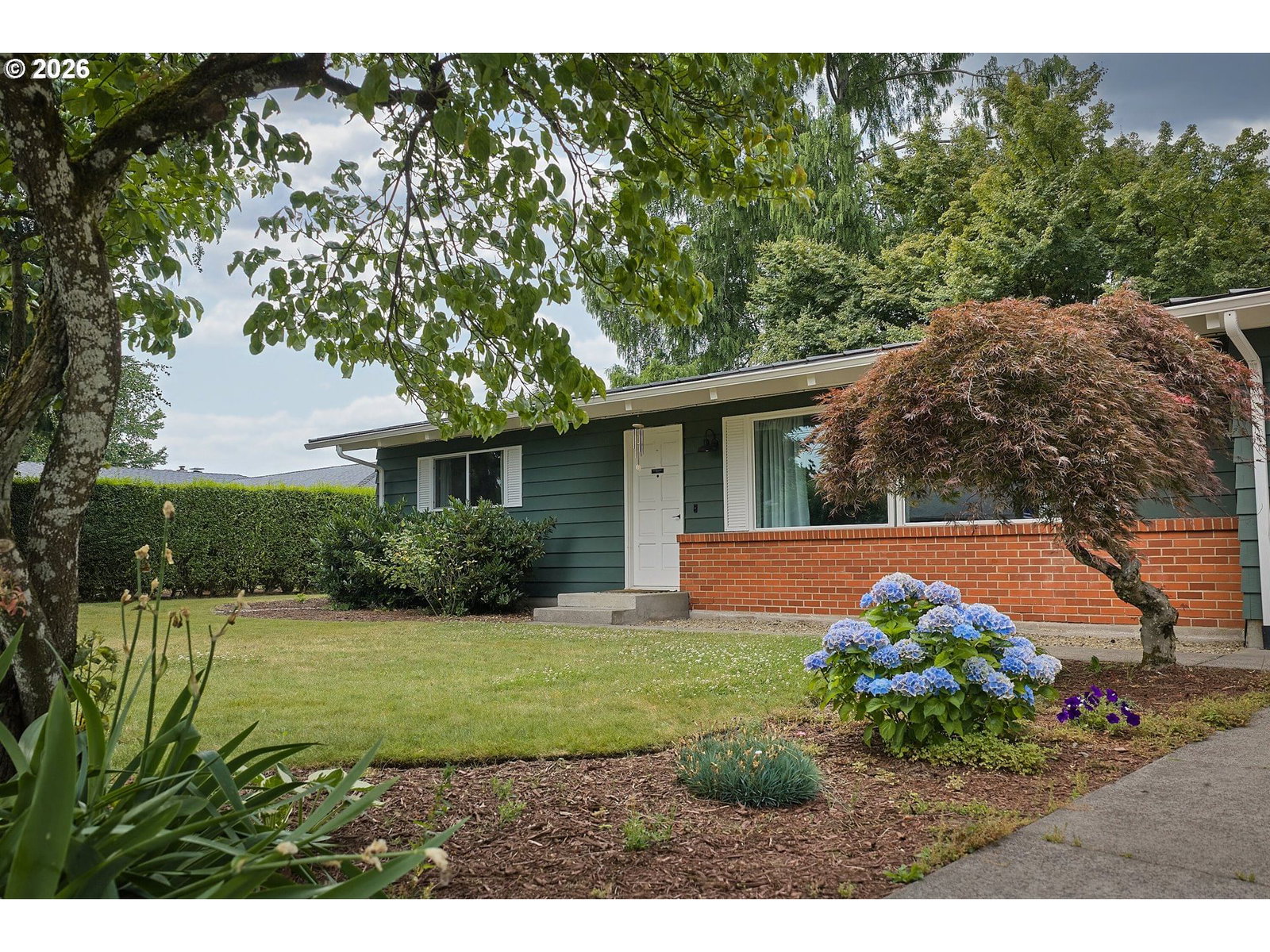 140 CHERRY BLOSSOM LN