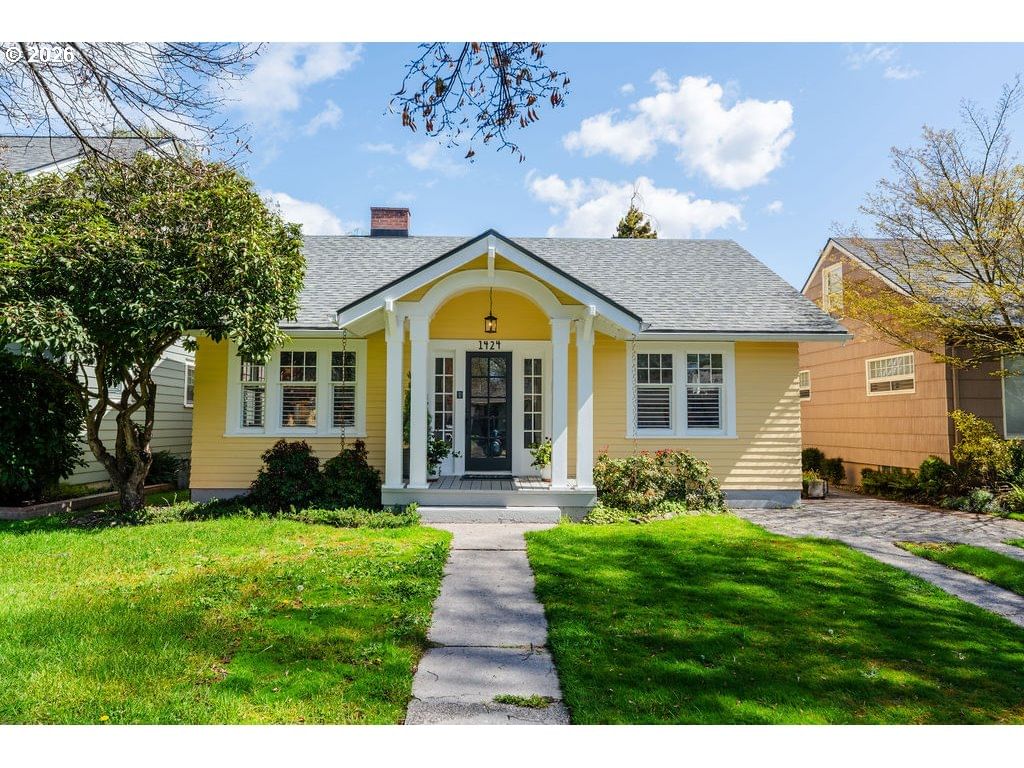 Primary listing photo, 1424 25TH AVE, Longview, WA, 98632