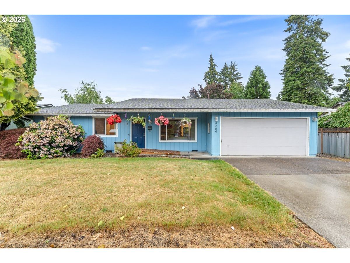 Listing photo 1 of 6