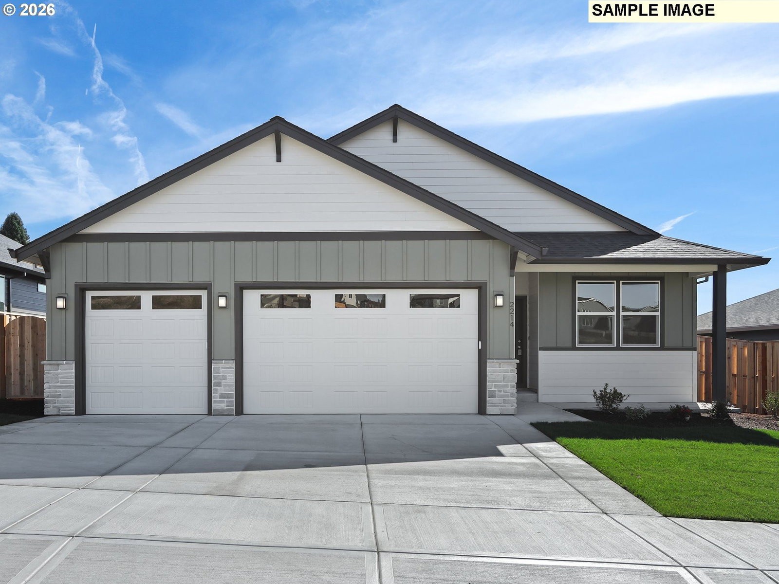 2221 E JUNIPER CIR #15