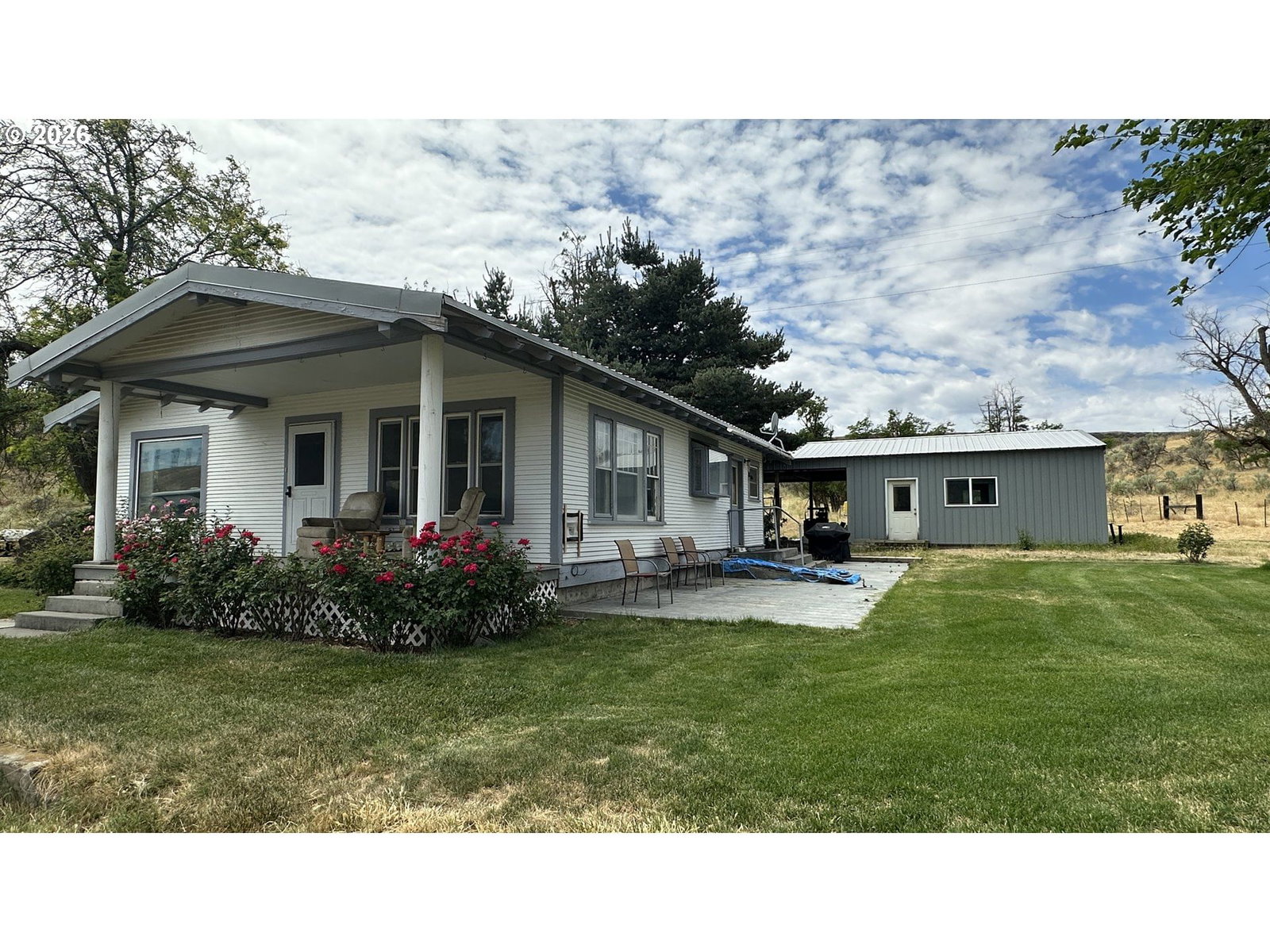 Listing photo 1 of 6