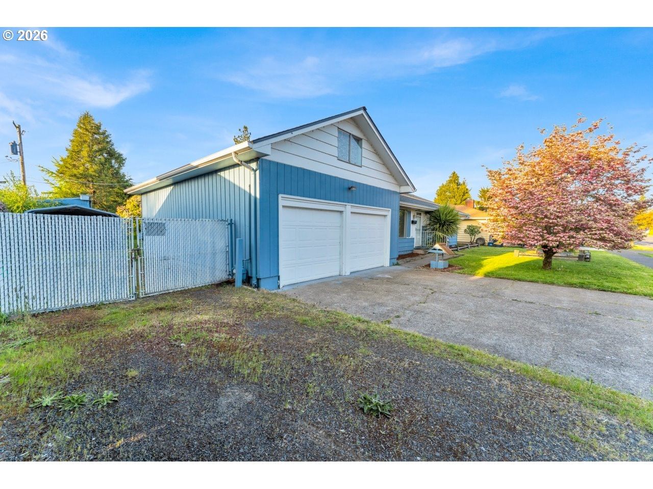 Primary listing photo, 212 HAYDEN BRIDGE WAY, Springfield, OR, 97477