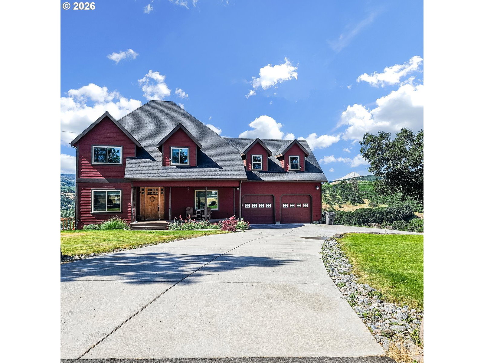 Listing photo 1 of 6