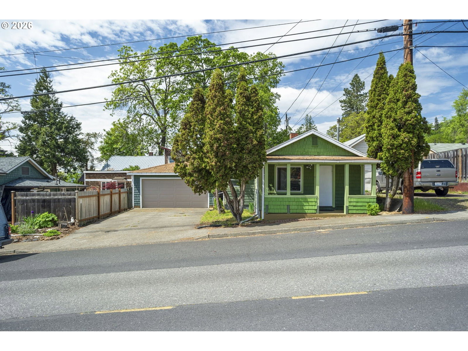 Listing photo 1 of 1