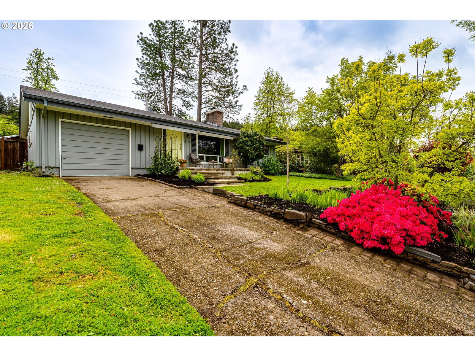 Primary listing photo, 3175 UNIVERSITY ST, Eugene, OR, 97405