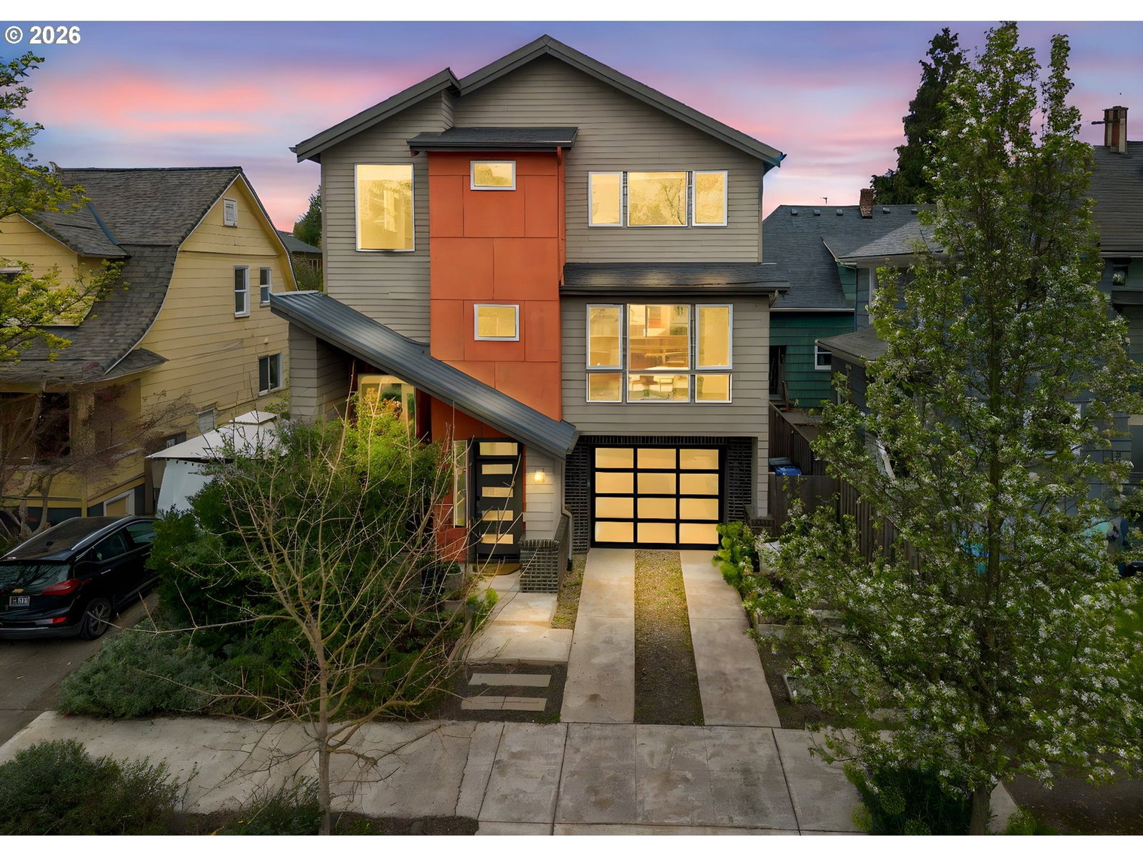 Primary listing photo, 2626 16TH AVE, Portland, OR, 97202