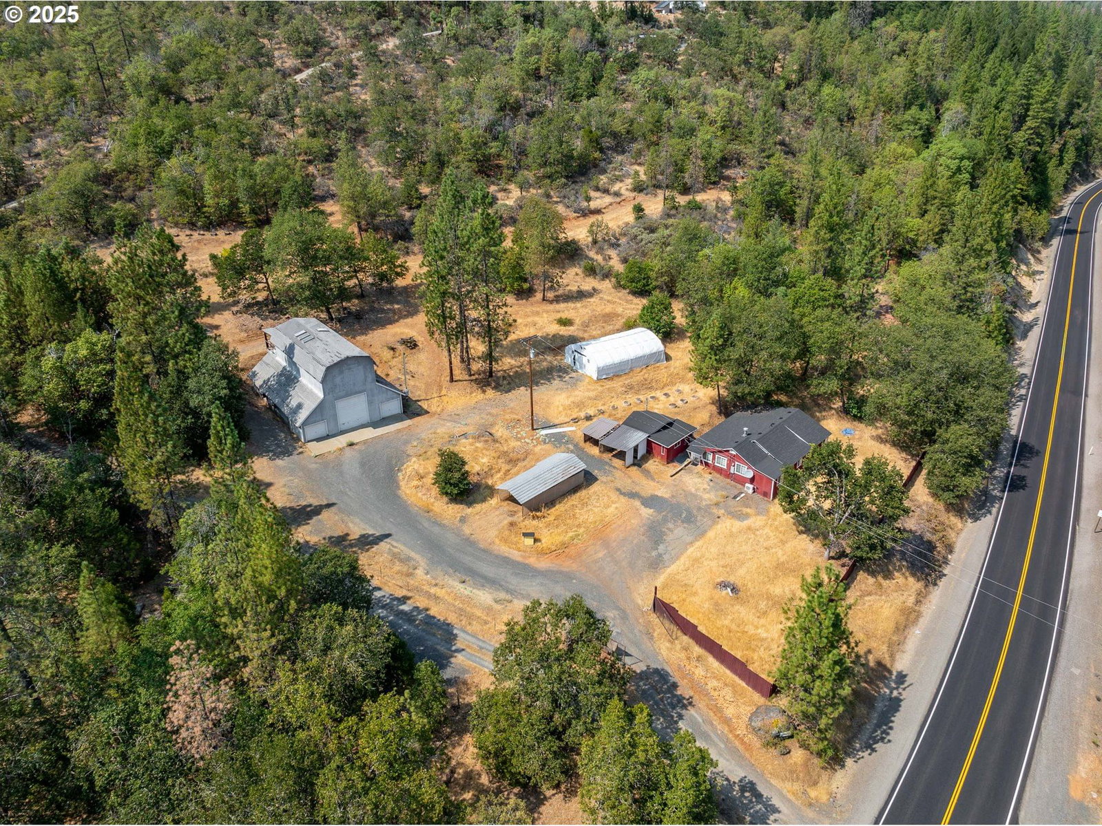 Listing photo 1 of 6