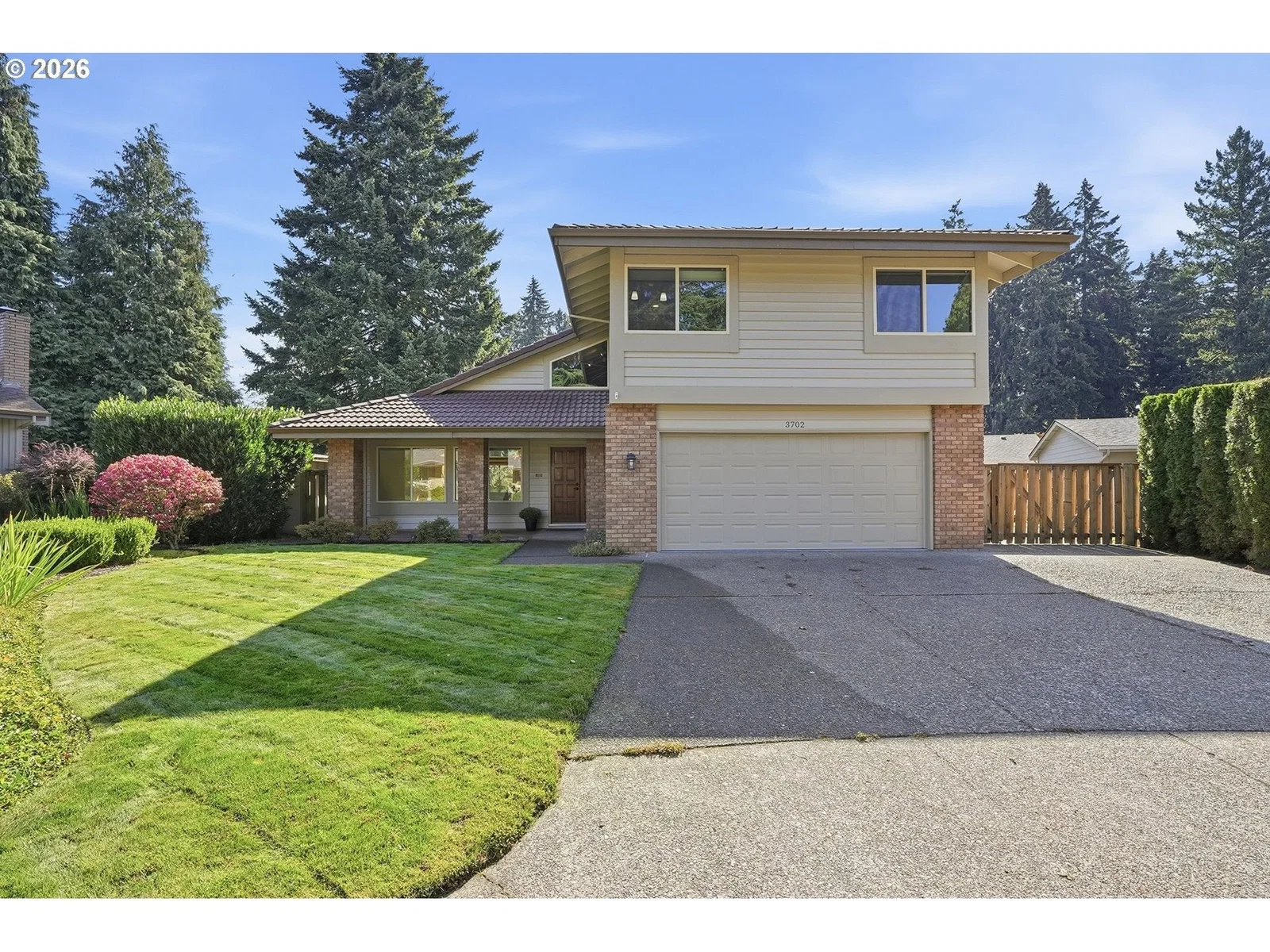 3702 SE MEIER CT