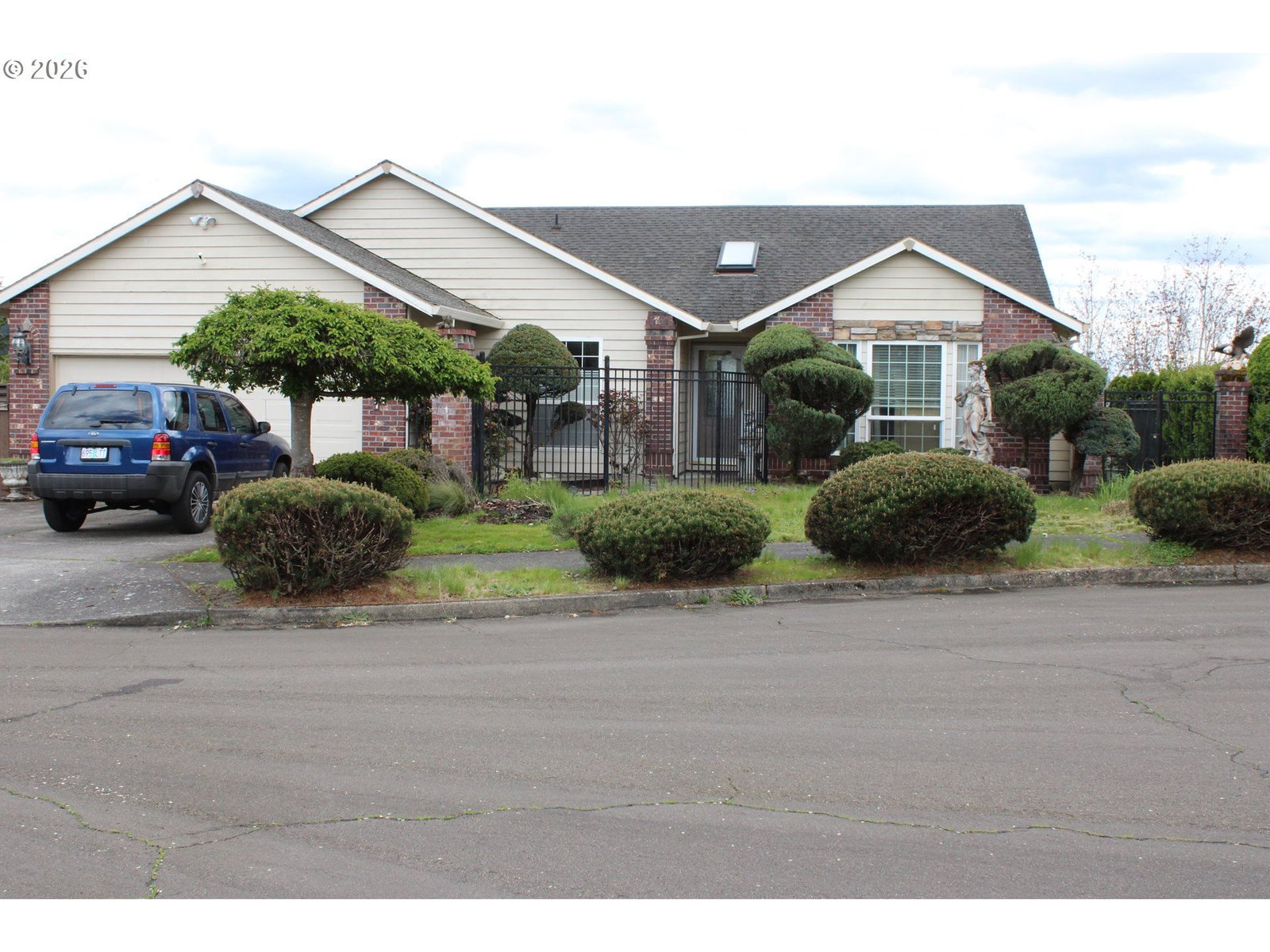 Primary listing photo, 110 SW 16TH CT, Troutdale, OR, 97060