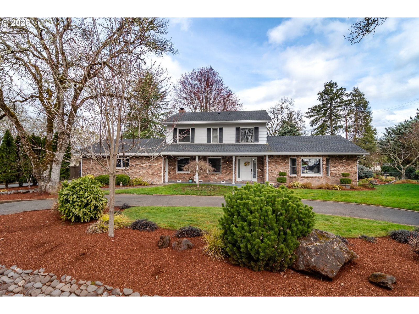 Primary listing photo, 18 ROYAL OAKS DR, Roseburg, OR, 97471