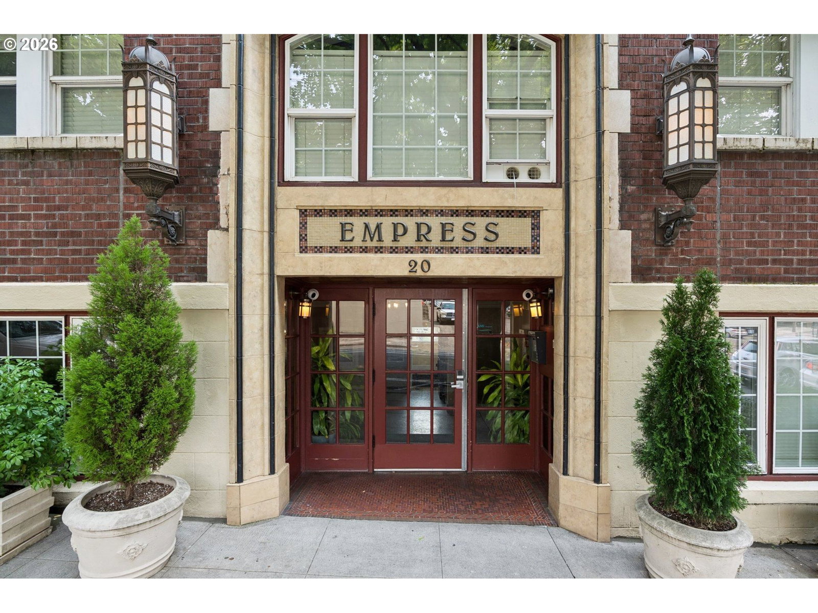 20 NW 16TH AVE #8