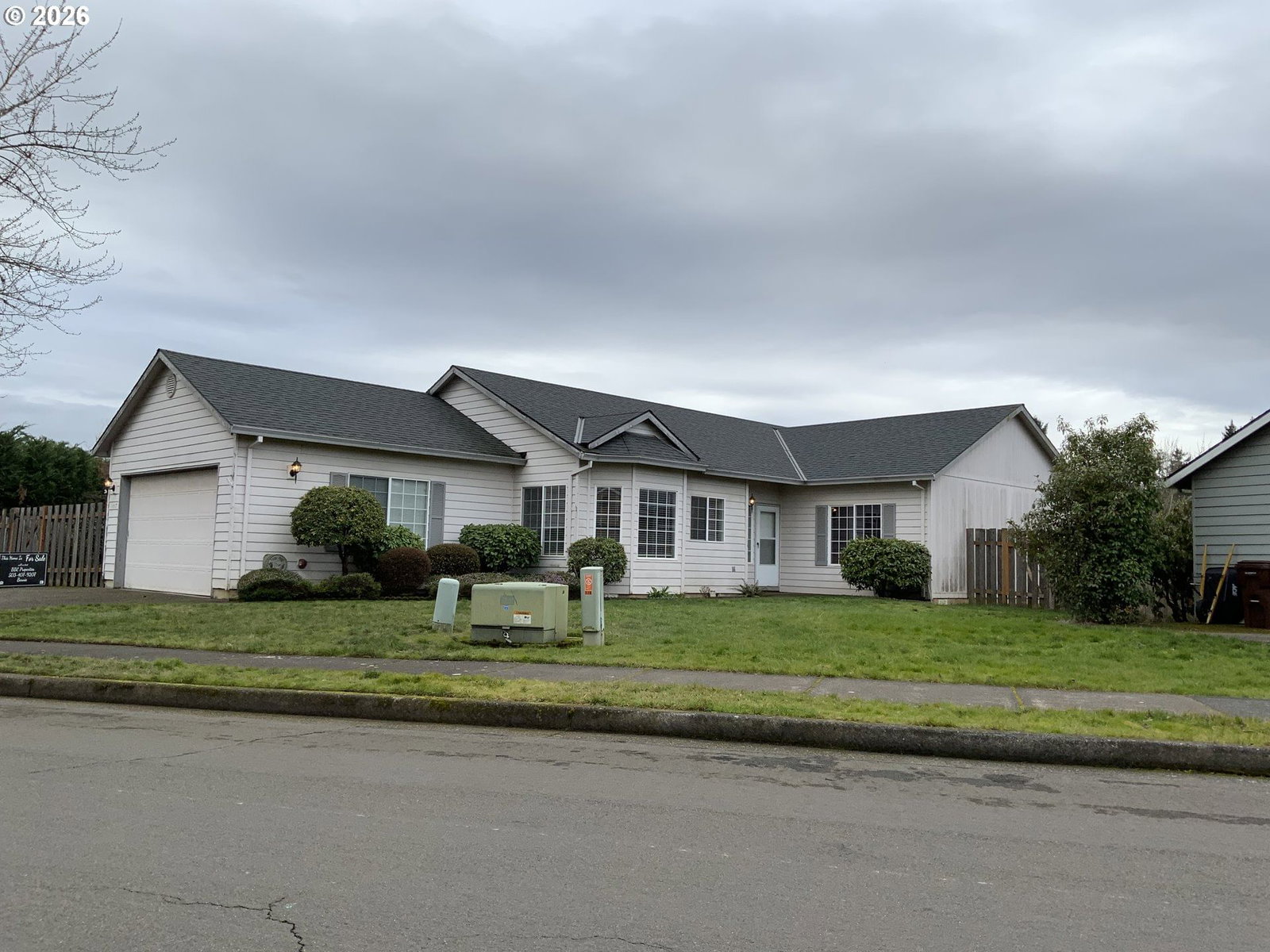 Primary listing photo, 18877 HIGHLAND DR, Oregon City, OR, 97045