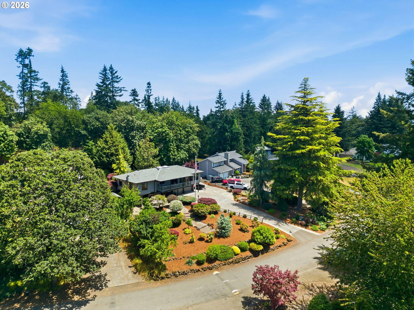 Listing photo 1 of 6