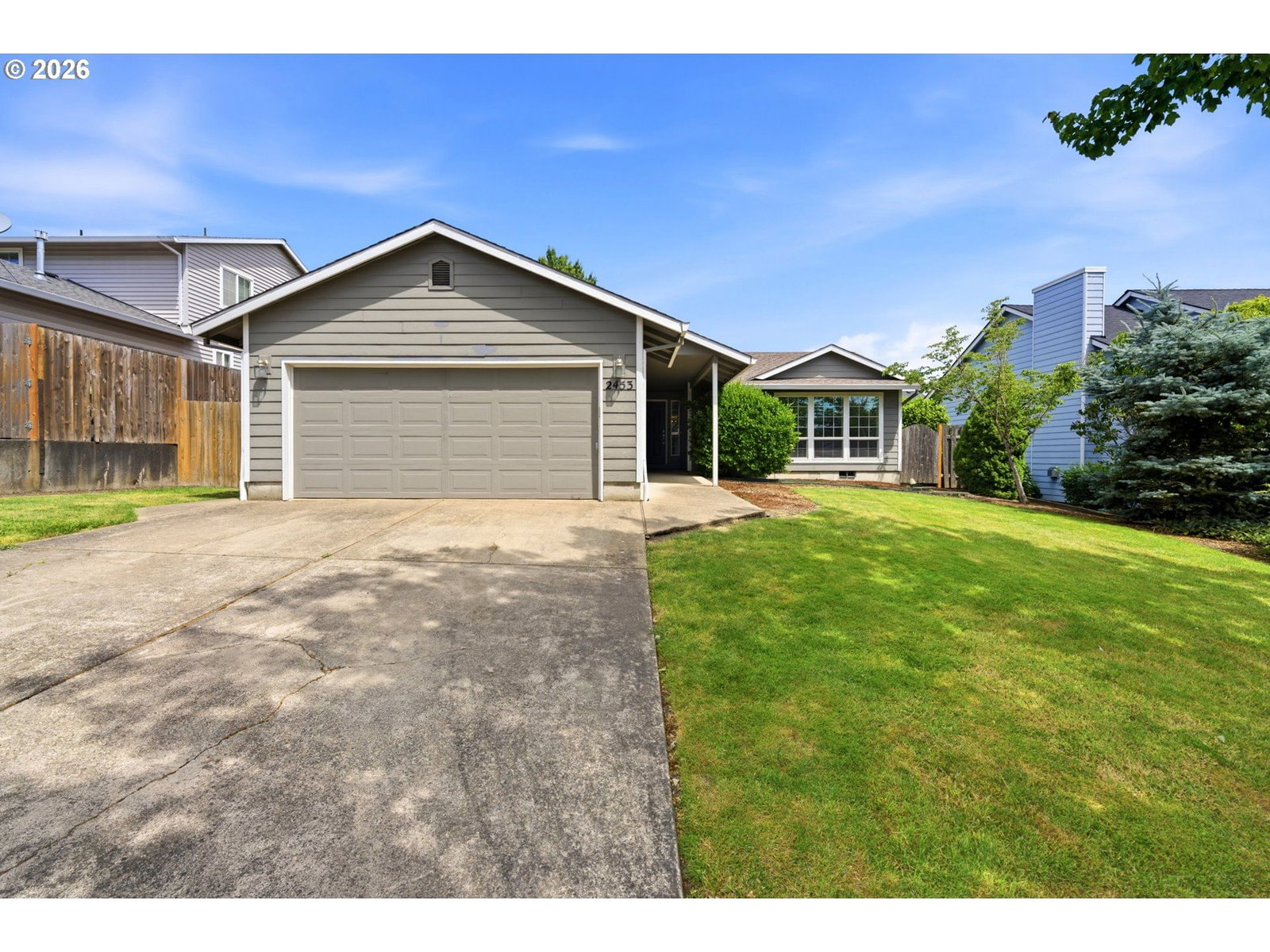 Listing photo 1 of 6