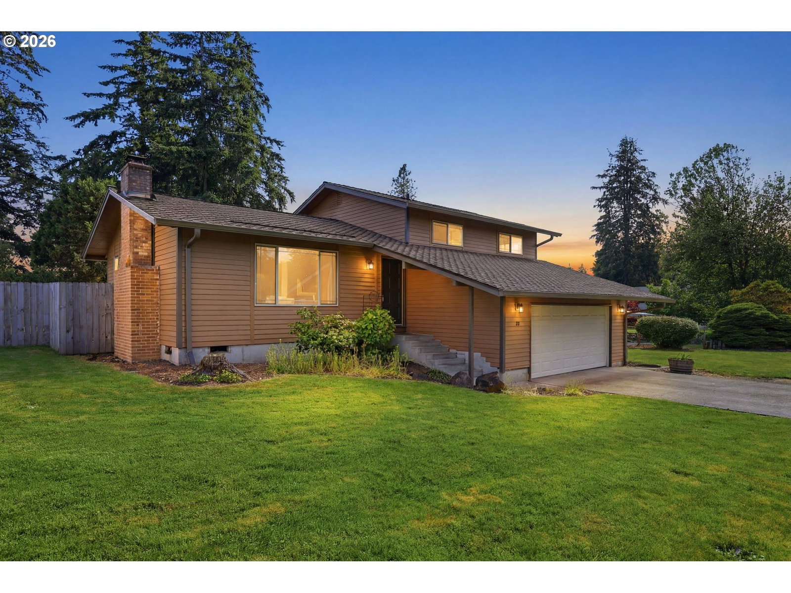 Listing photo 1 of 6