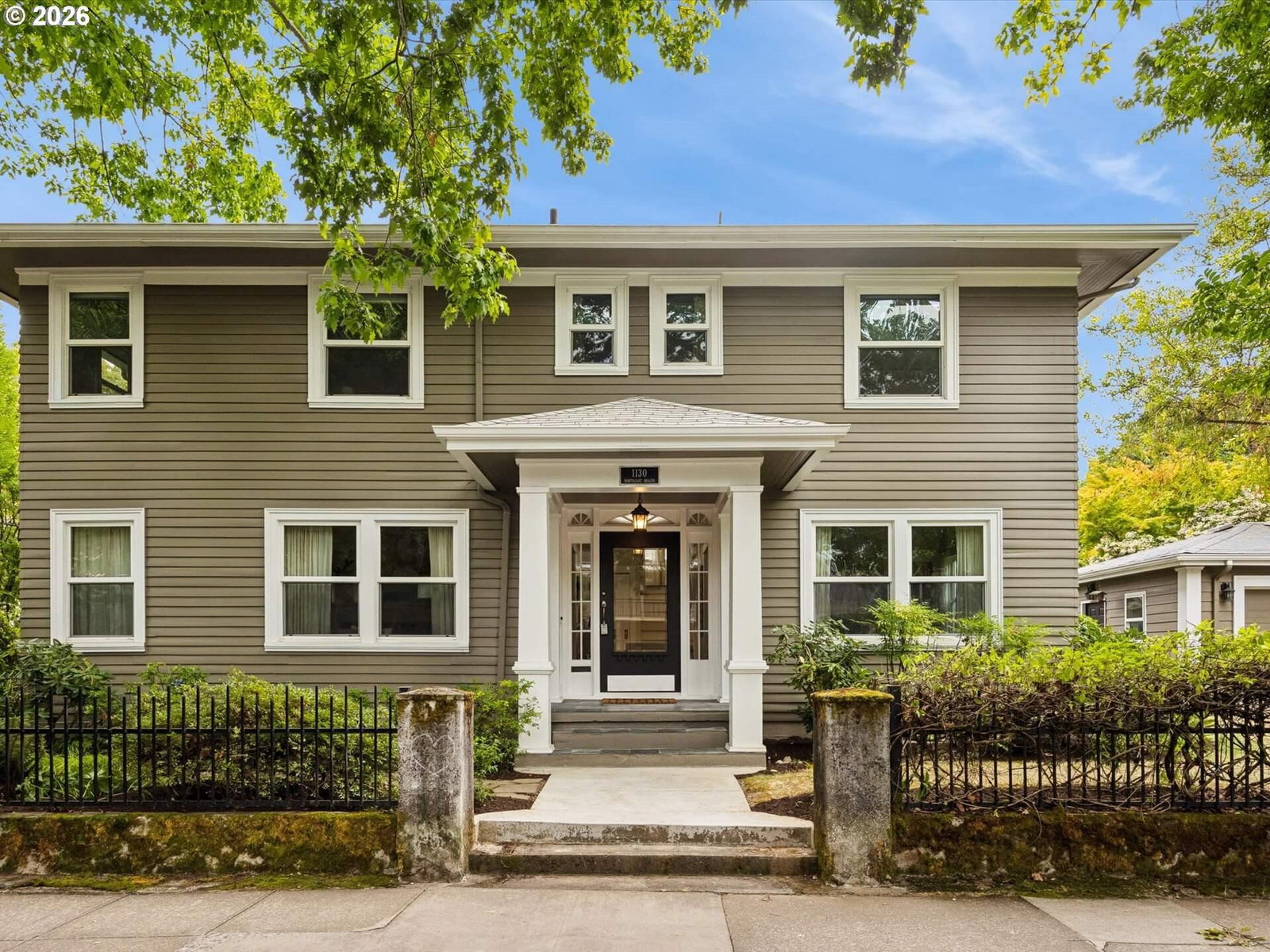 Primary listing photo, 1130 NE BRAZEE ST, Portland, OR, 97212
