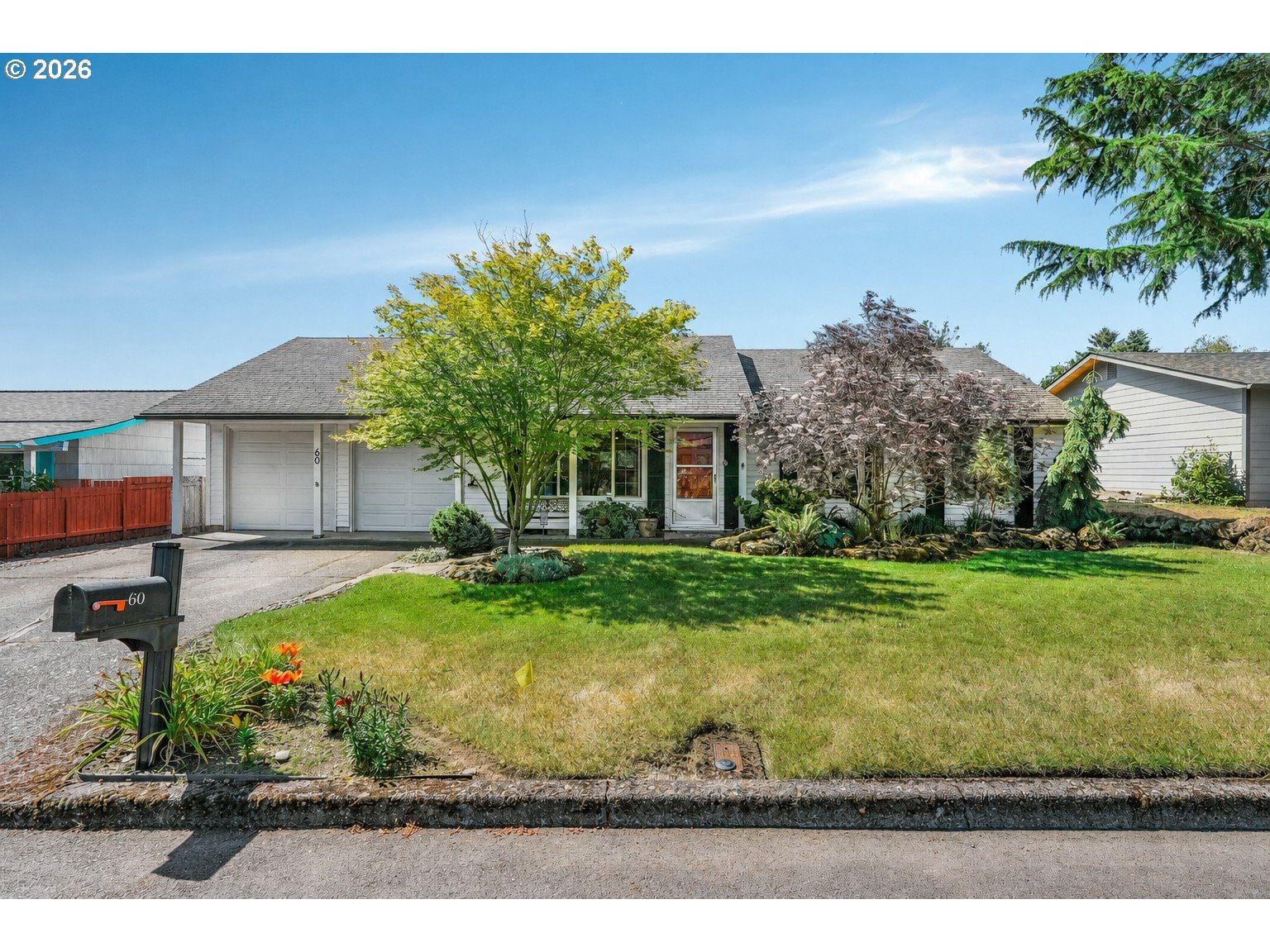 Listing photo 1 of 6