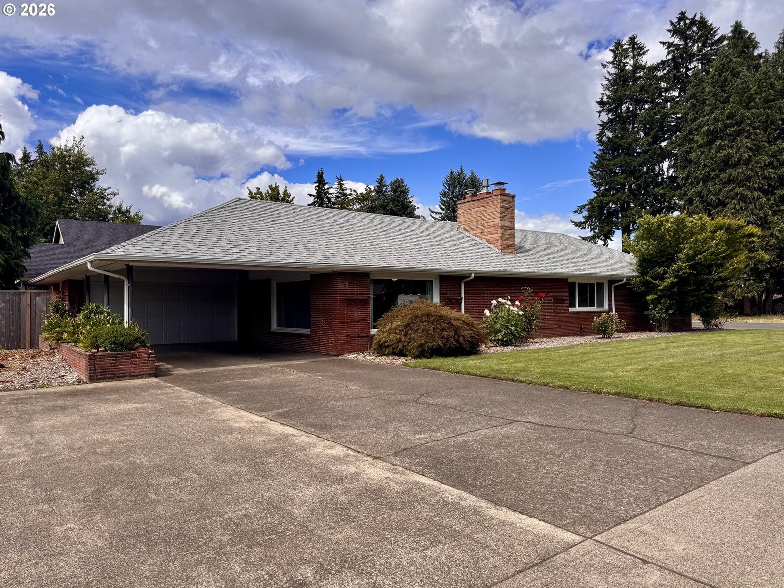 356 NE 10TH AVE
