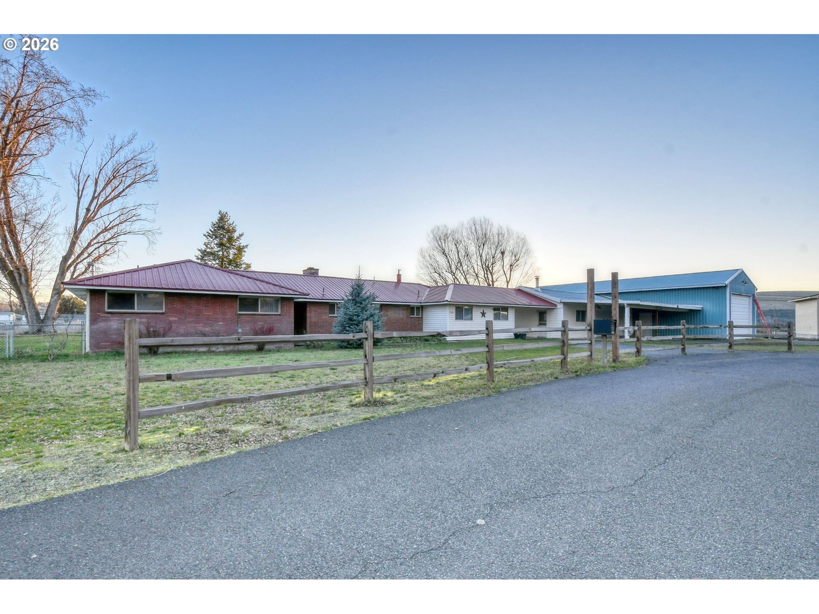 Primary listing photo, 71642 SW PARK LN, Pendleton, OR, 97801