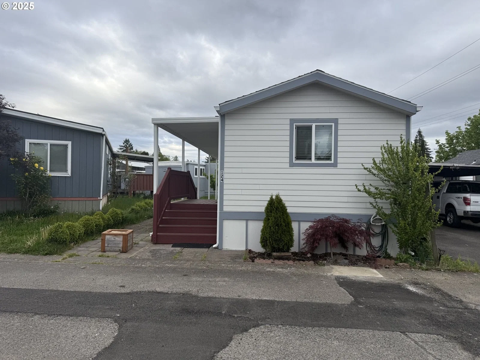 13045 SE STARK ST #124