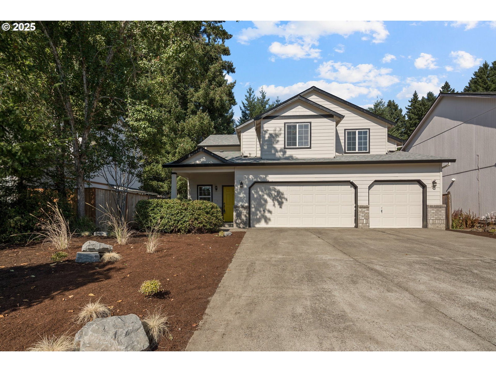 Primary listing photo, 7307 NE NELLY ST, Hillsboro, OR, 97124