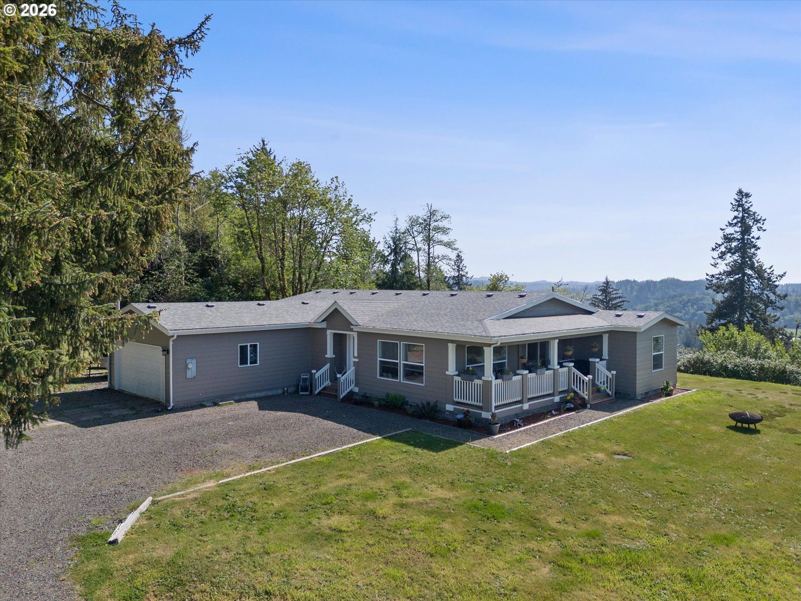 Listing photo 1 of 6