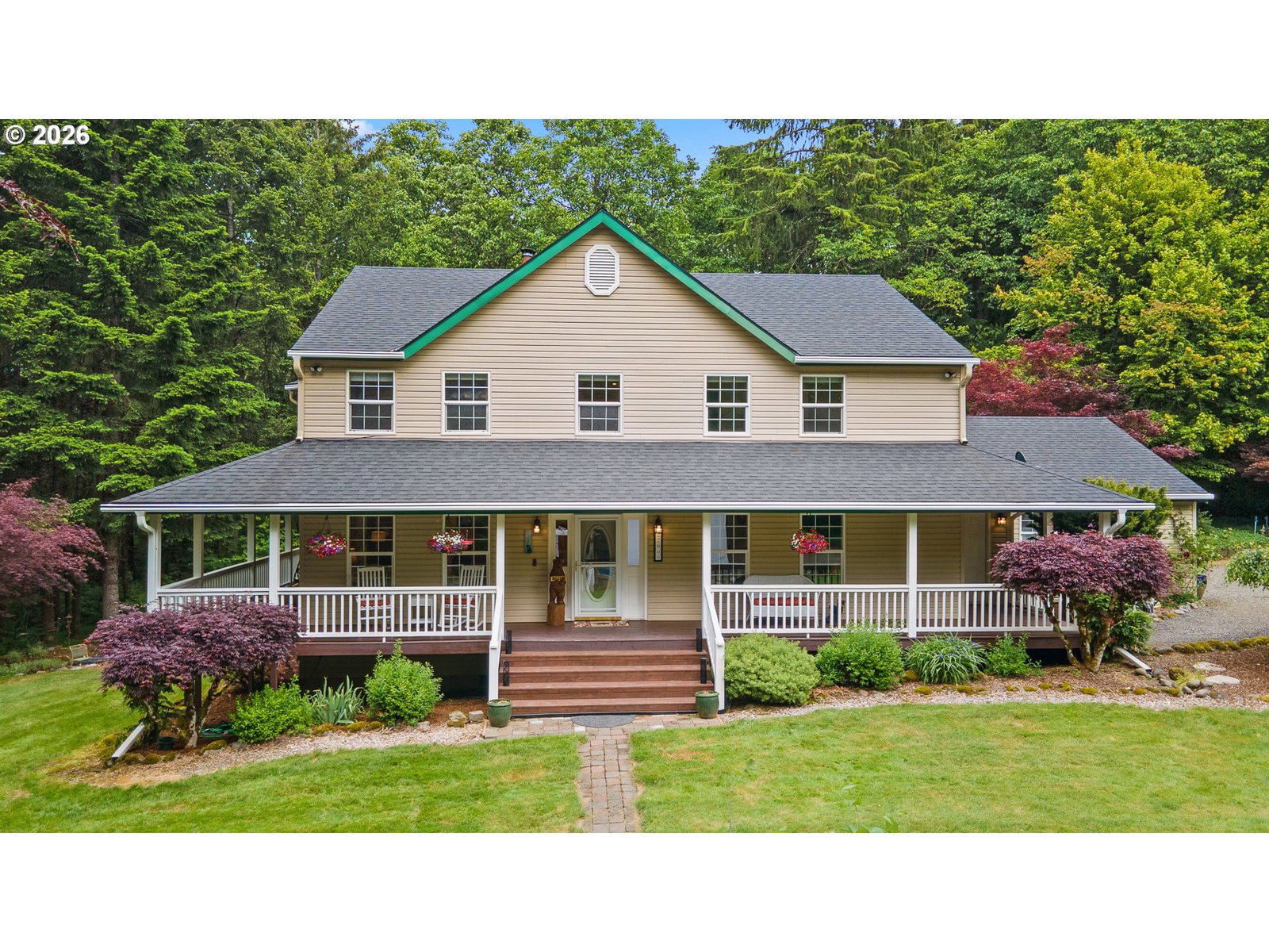 Listing photo 1 of 6