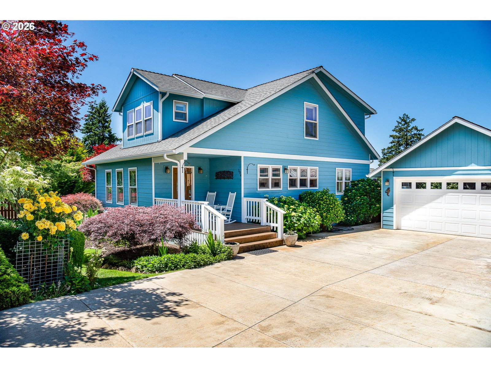 Listing photo 1 of 6